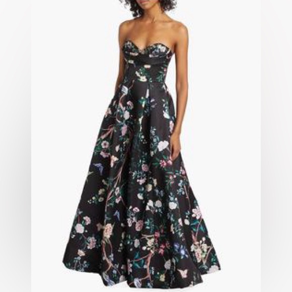 Marchesa Strapless Floral Gown - Picture 8 of 12